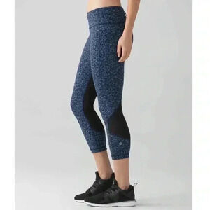 Lululemon pace rival crop 22”